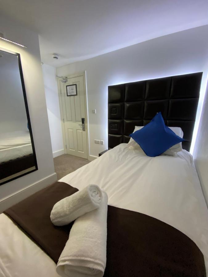 צ'אטהם The Charles Hotel מראה חיצוני תמונה